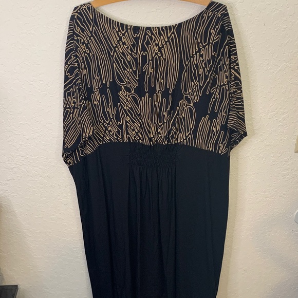 On The Plus Side Black and Gold Midi Dress - Picture 7 of 7